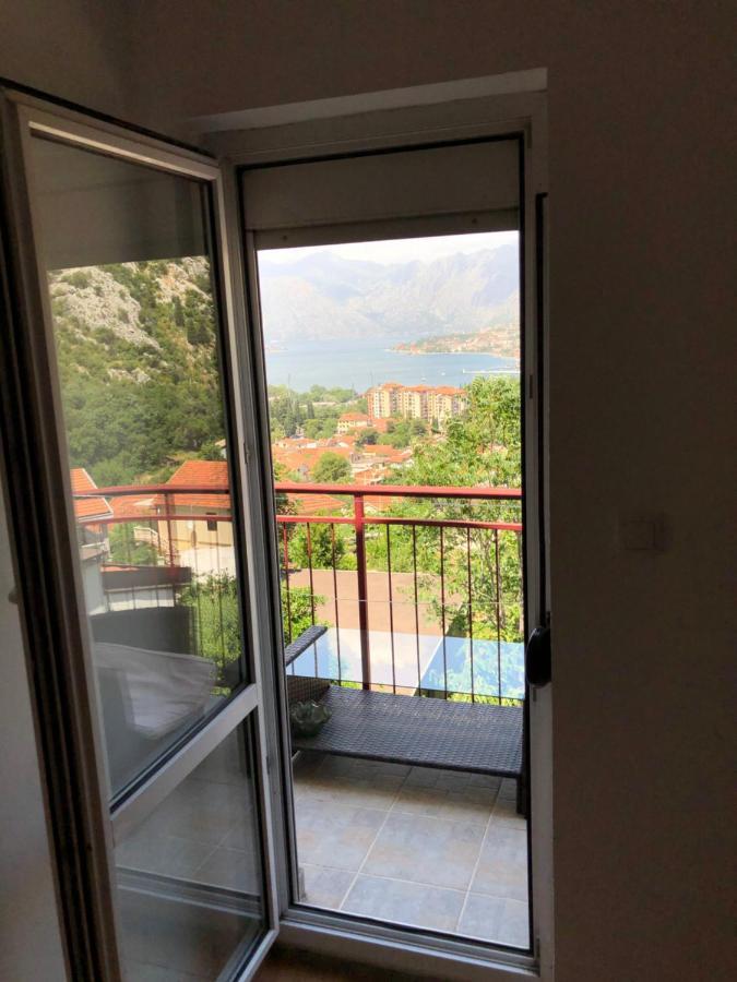 Apartman Savo Kotor Exterior foto